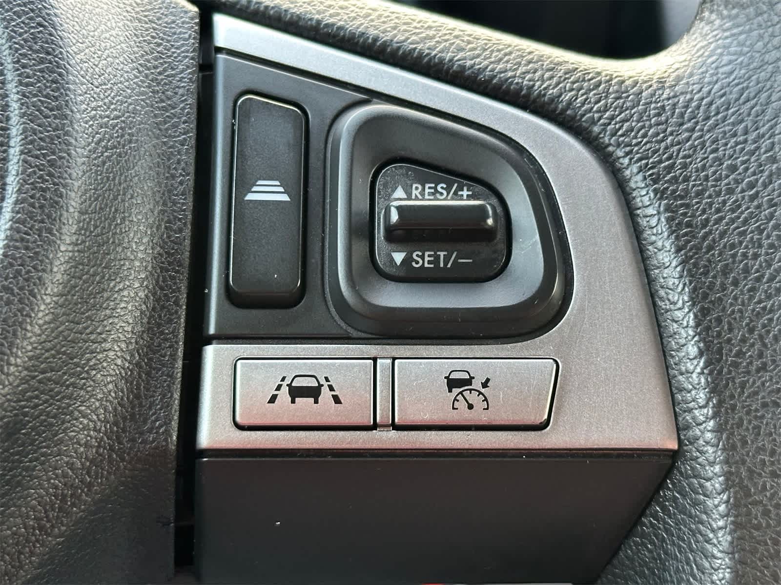 Thumbnail: 2018 Subaru Forester - 25