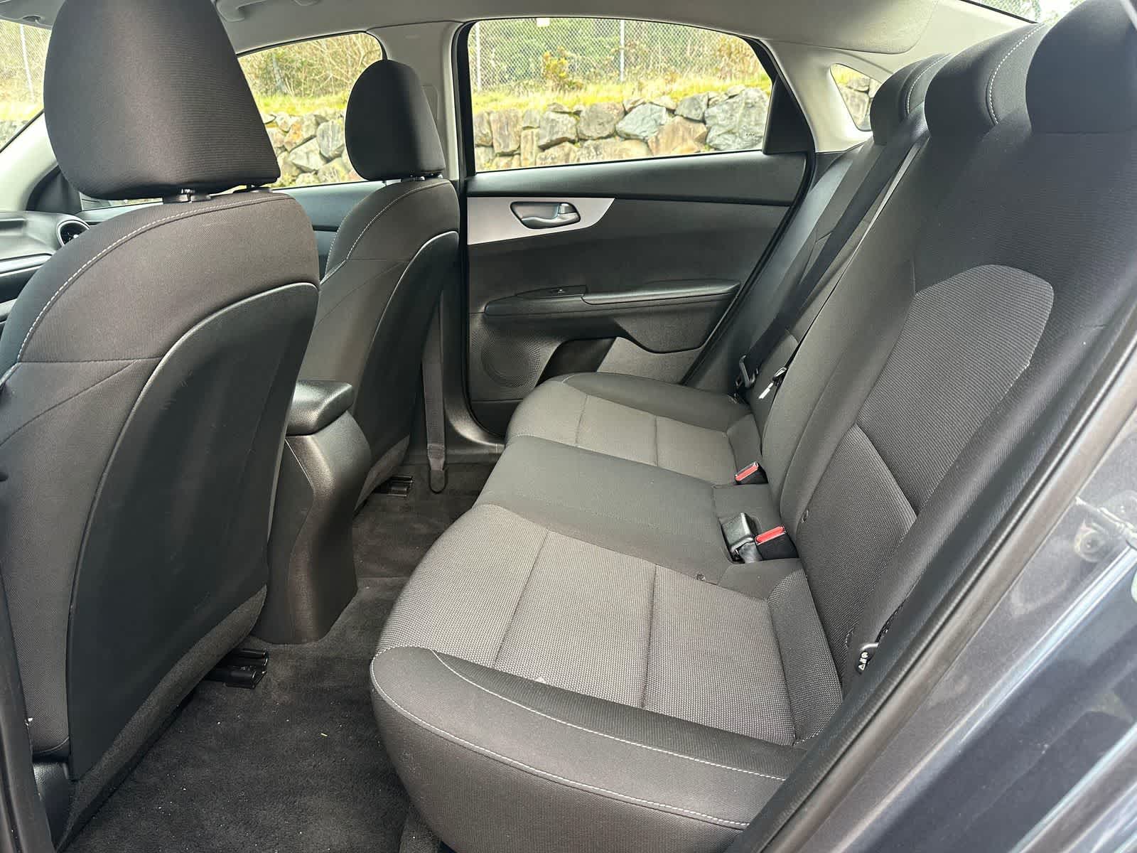 Thumbnail: 2022 Kia Forte - 10