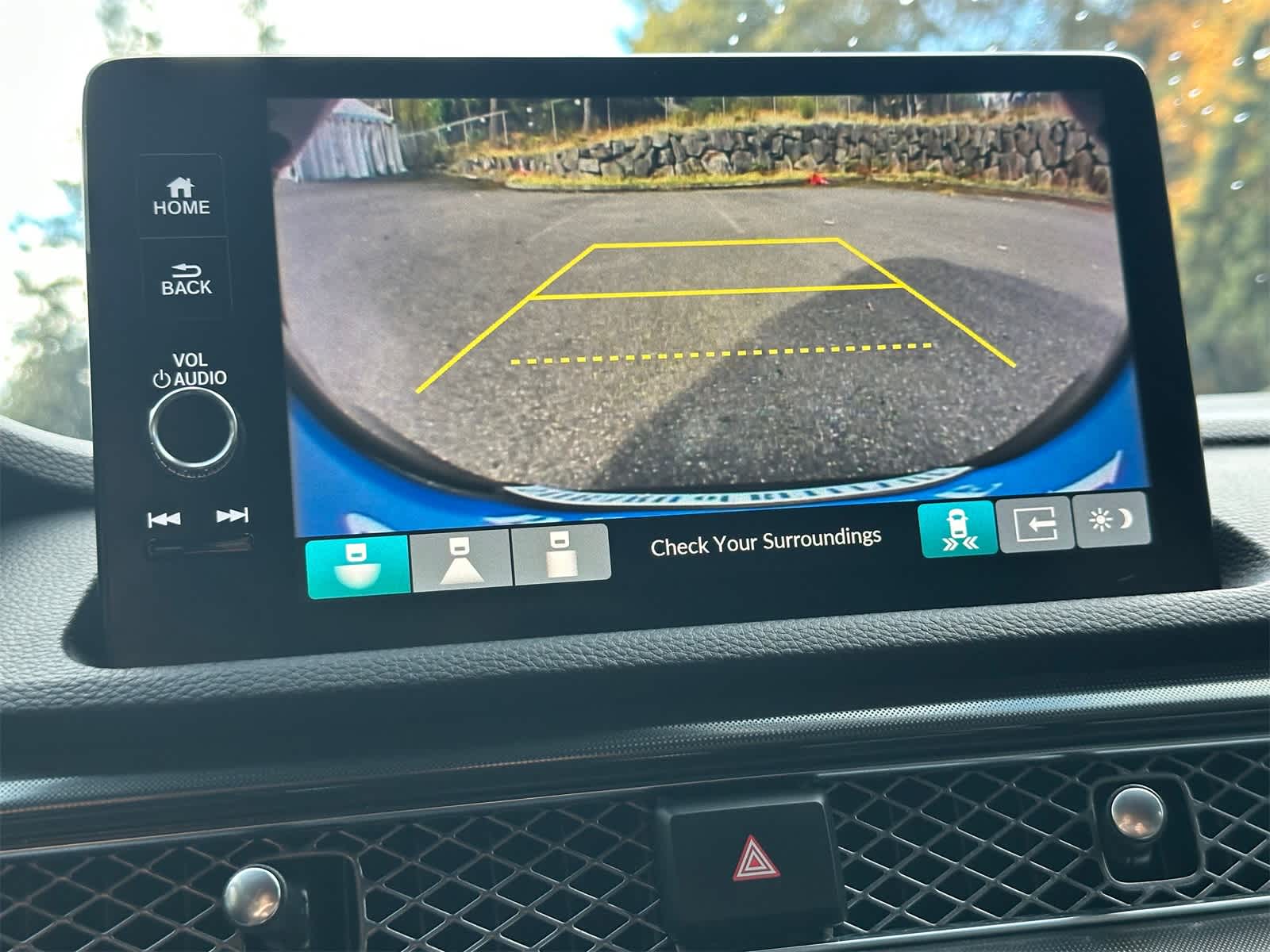 Thumbnail: 2023 Acura Integra - 18