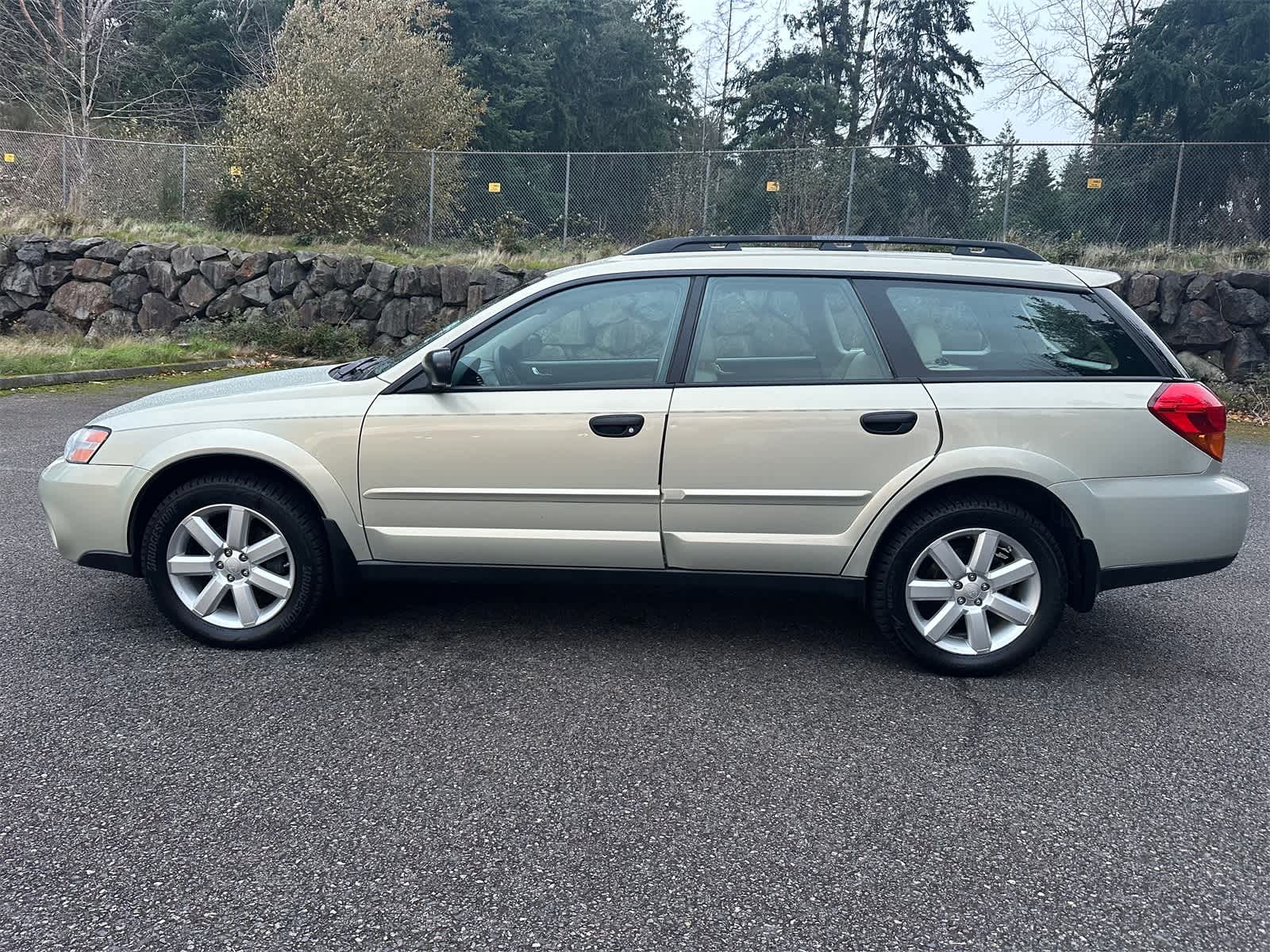 Thumbnail: 2007 Subaru Outback - 2