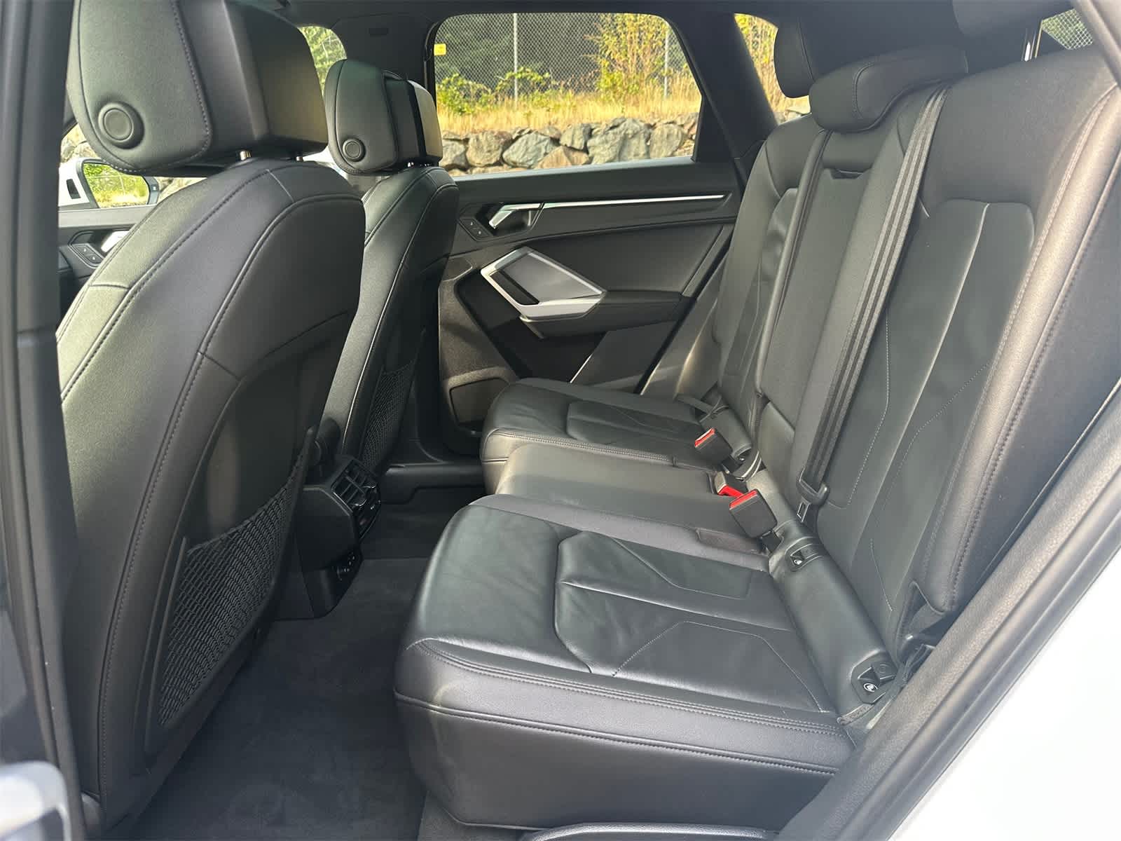 Thumbnail: 2023 Audi Q3 - 10