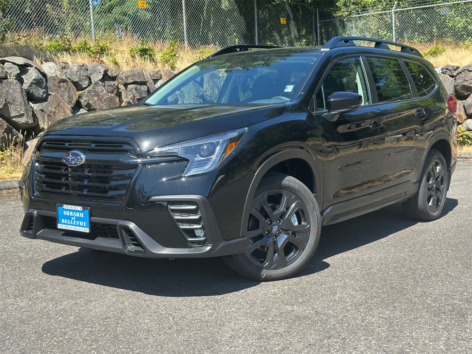 2025 Subaru Ascent Onyx Edition photo 2