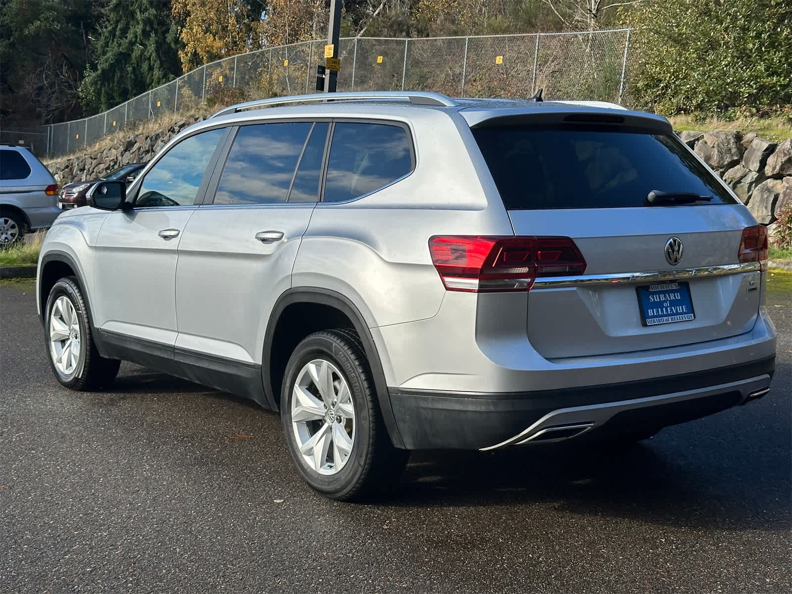 Thumbnail: 2018 Volkswagen Atlas - 3