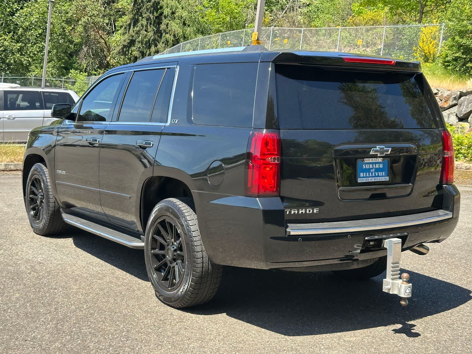 Thumbnail: 2016 Chevrolet Tahoe - 3