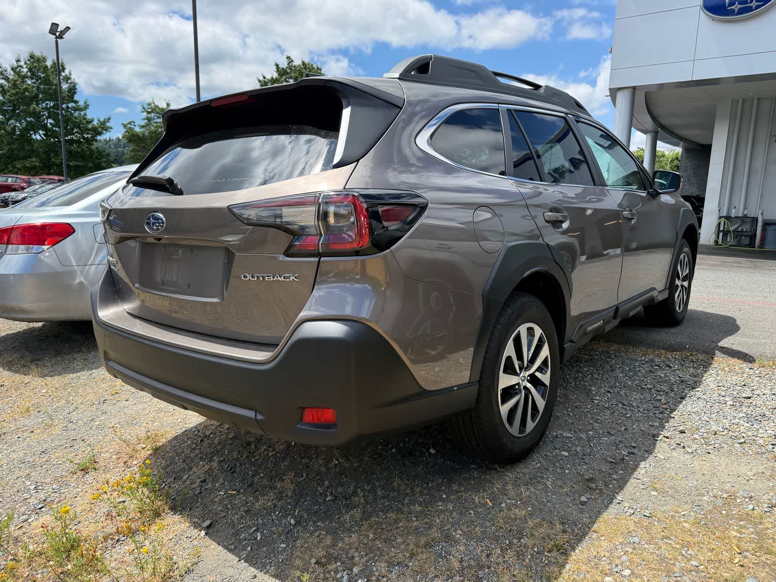 Thumbnail: 2024 Subaru Outback - 3