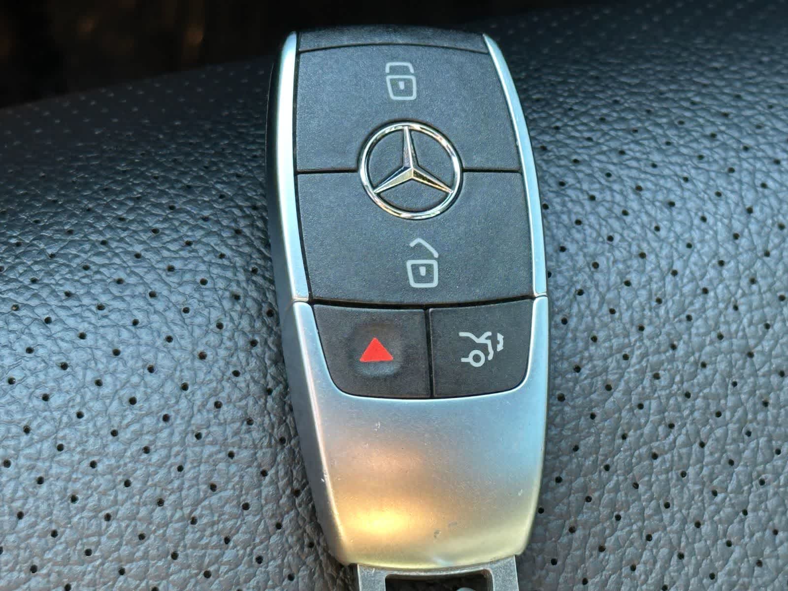 Thumbnail: 2021 Mercedes-Benz GLE - 28