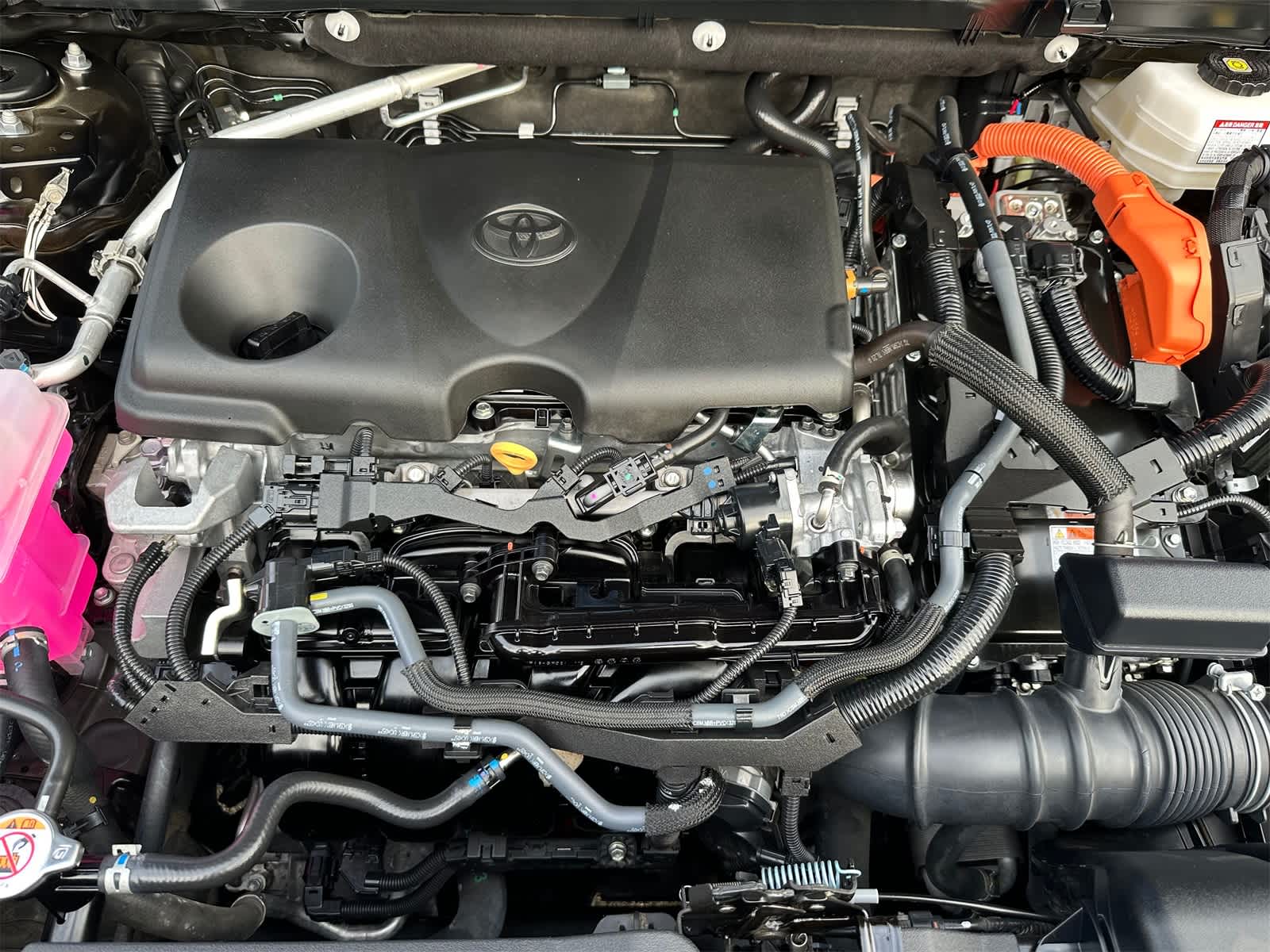 Thumbnail: 2024 Toyota RAV4 - 8