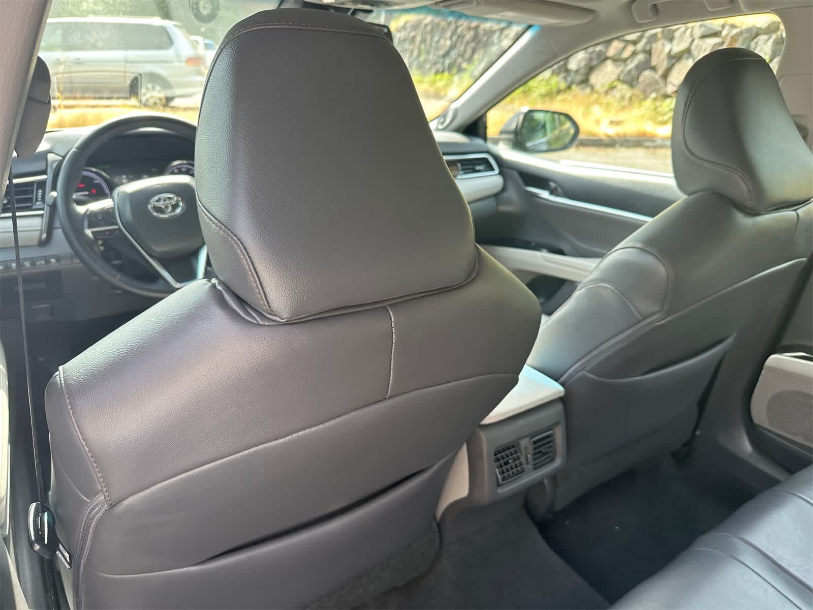 2018 Toyota Camry XLE 10
