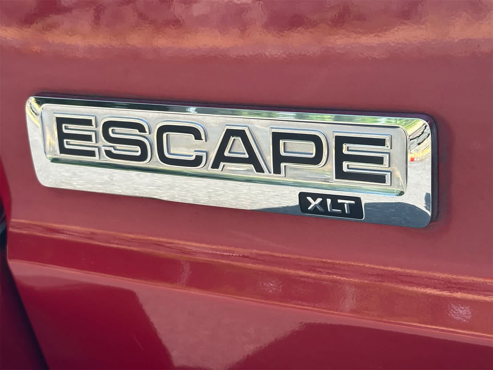 Thumbnail: 2010 Ford Escape - 6