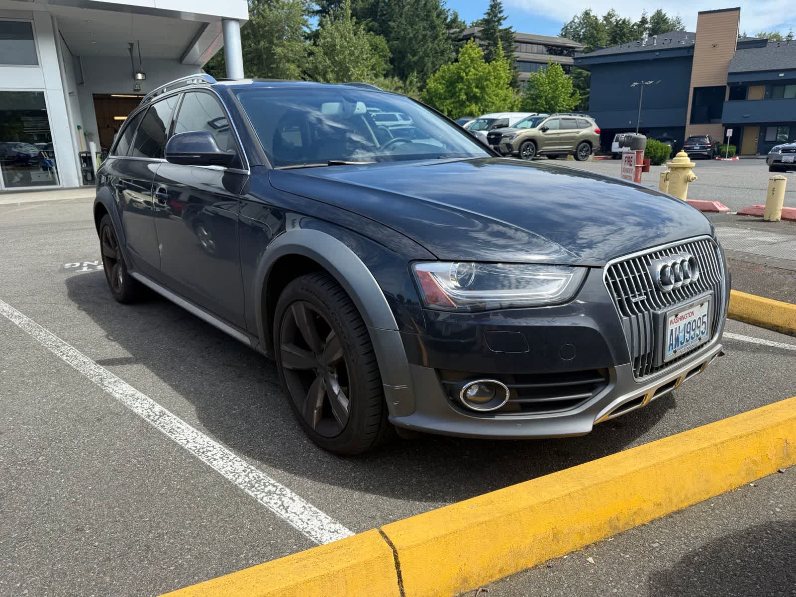 Thumbnail: 2016 Audi A4 - 4