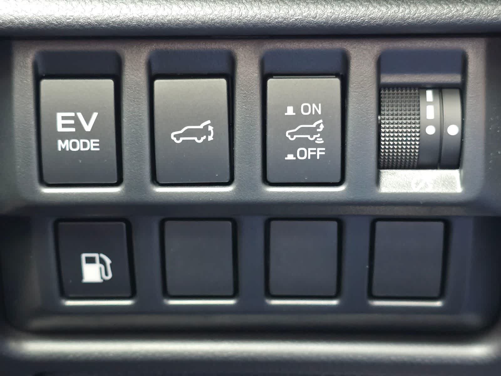 Thumbnail: 2026 Subaru Forester - 25
