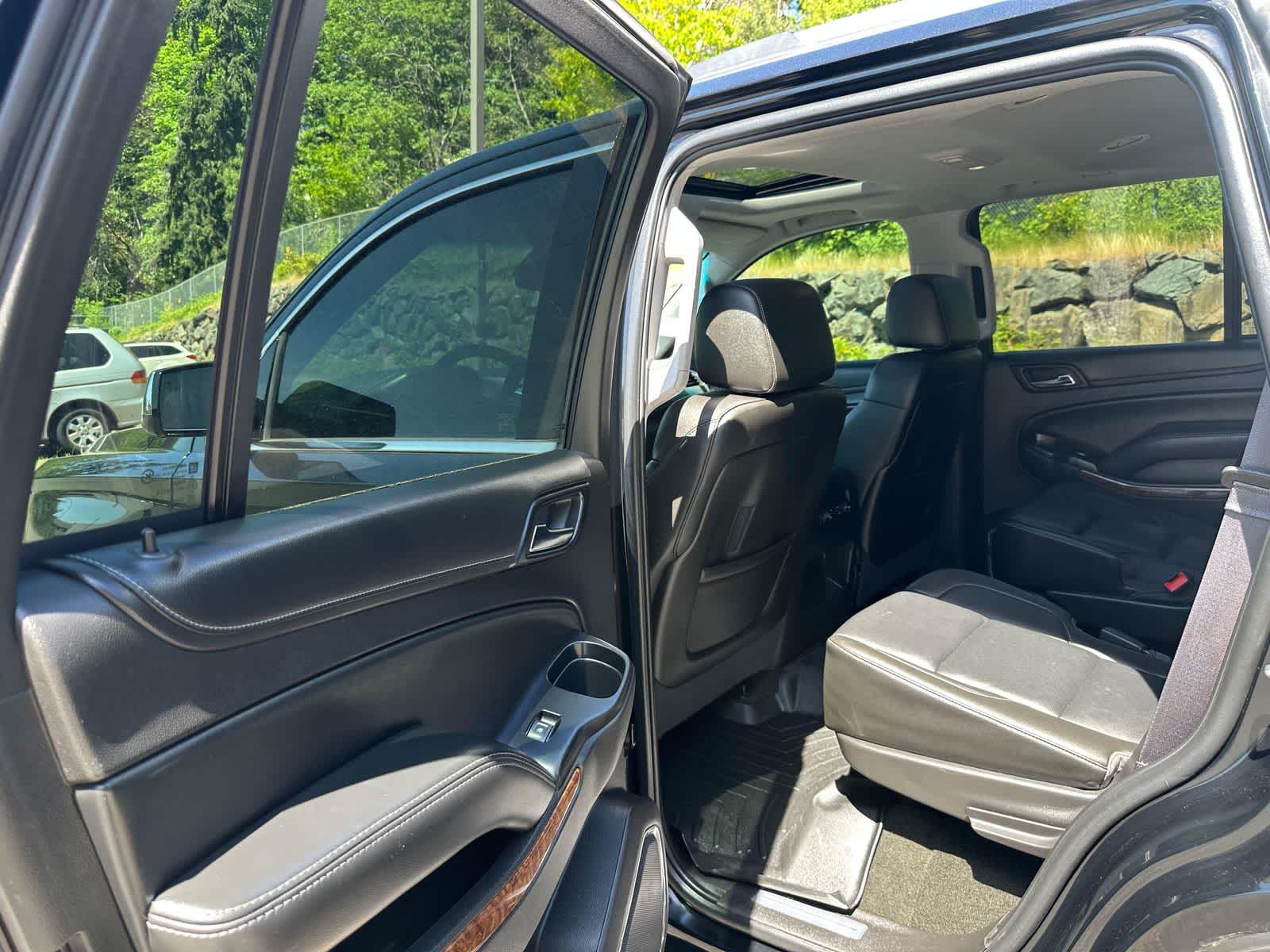 Thumbnail: 2016 Chevrolet Tahoe - 10