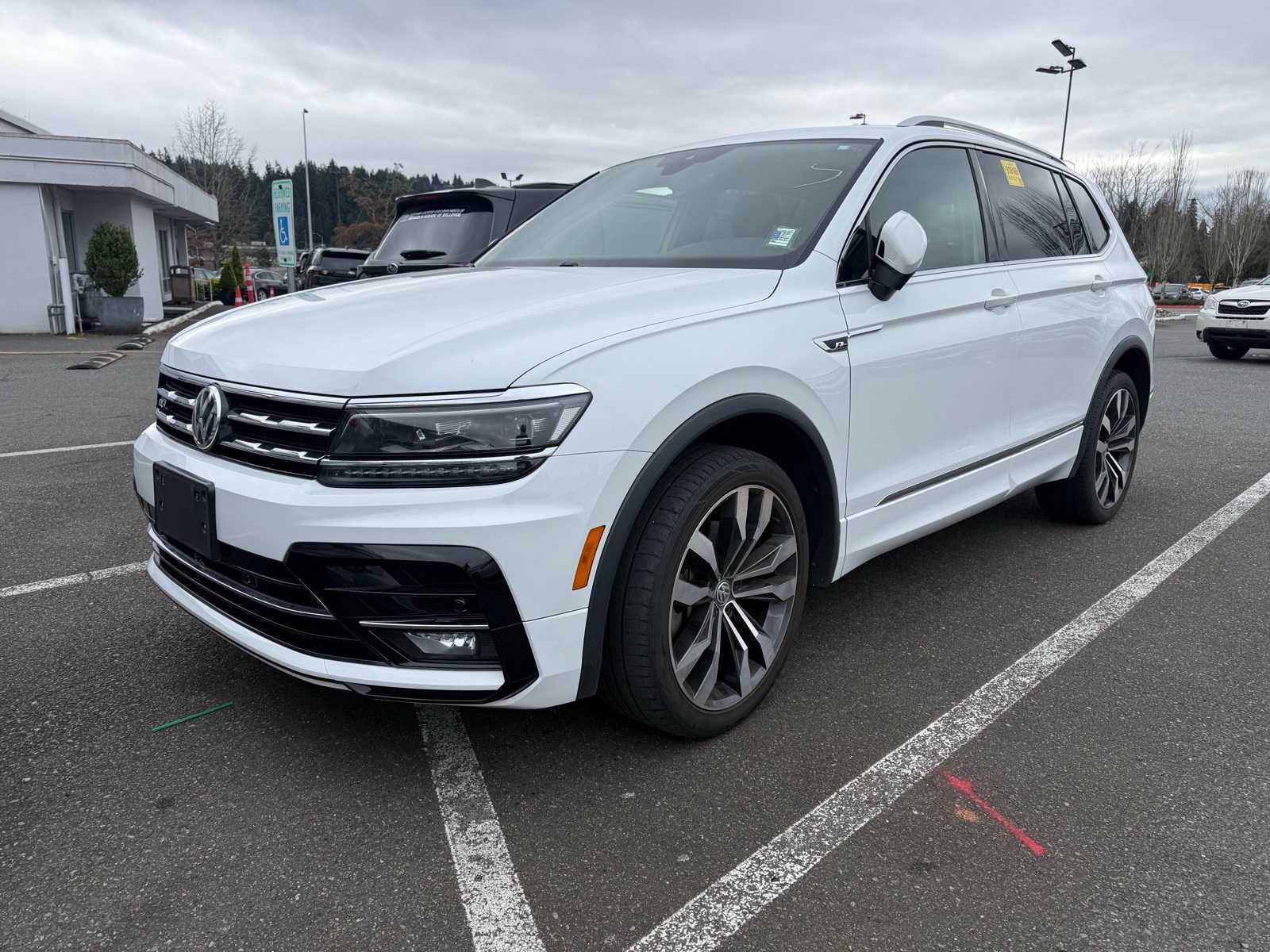 Thumbnail: 2020 Volkswagen Tiguan - 1