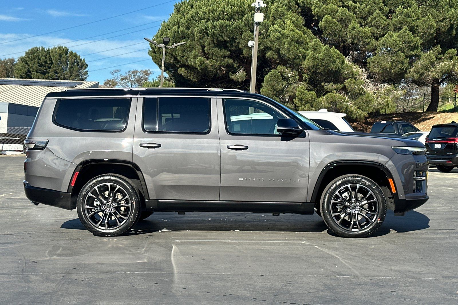 New 2026 Jeep Grand Wagoneer SUMMIT OBSIDIAN 4X4 For Sale or Lease
