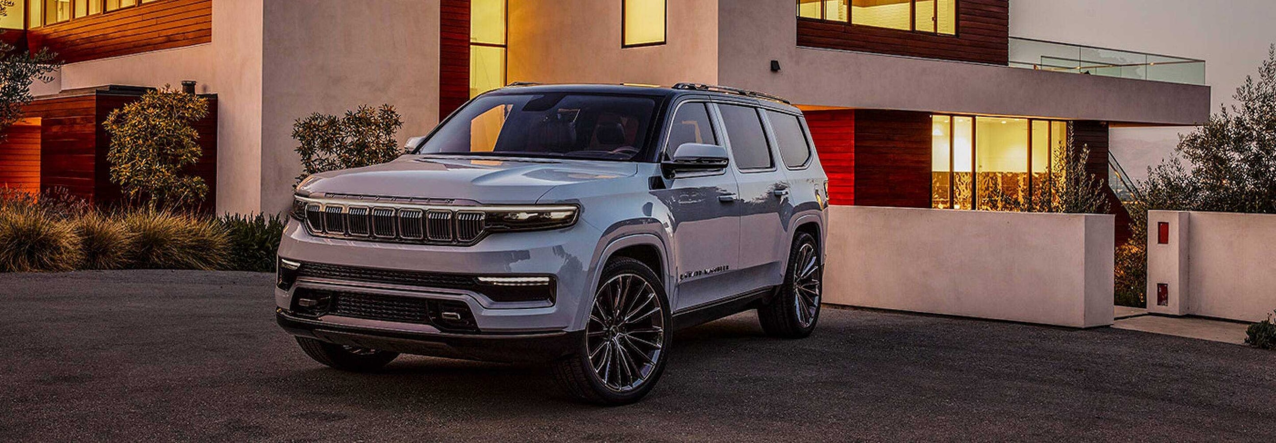 The 2022 Jeep Grand Wagoneer The 2022 Jeep Grand Wagoneer
