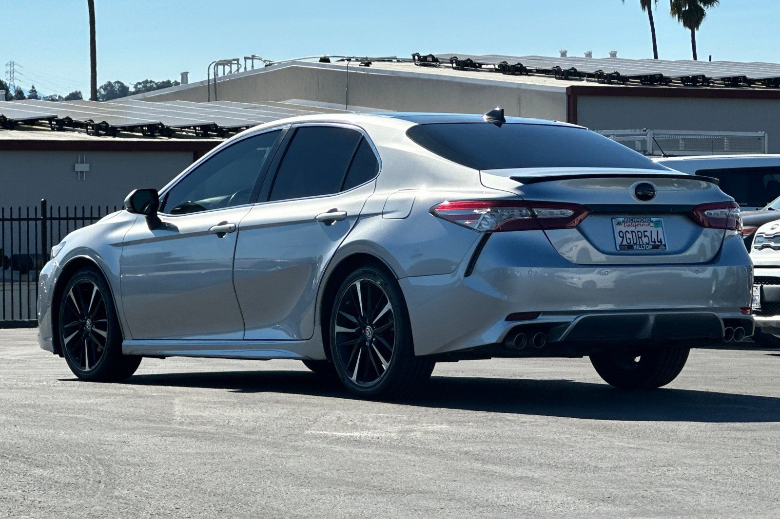 2018 Toyota Camry XSE photo 6