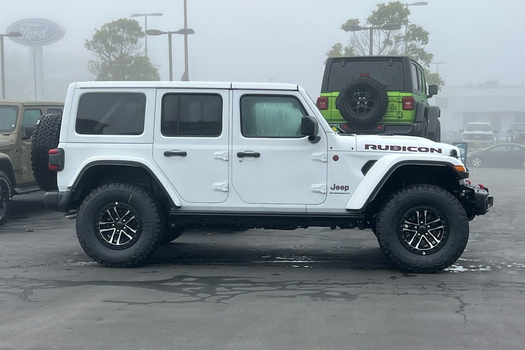 New 2026 Jeep Wrangler 4-DOOR RUBICON X Sport Utility