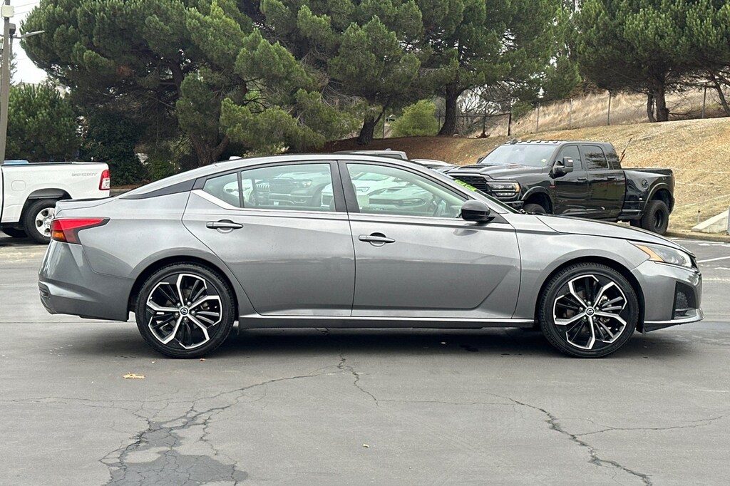 Used 2024 Nissan Altima 2.5 SR Sedan
