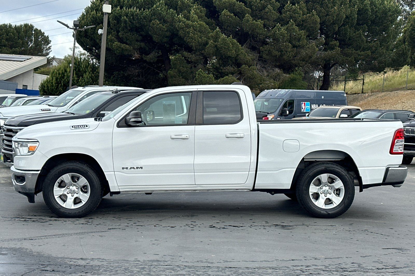 2022 Ram 1500 Big Horn/Lone Star photo 3