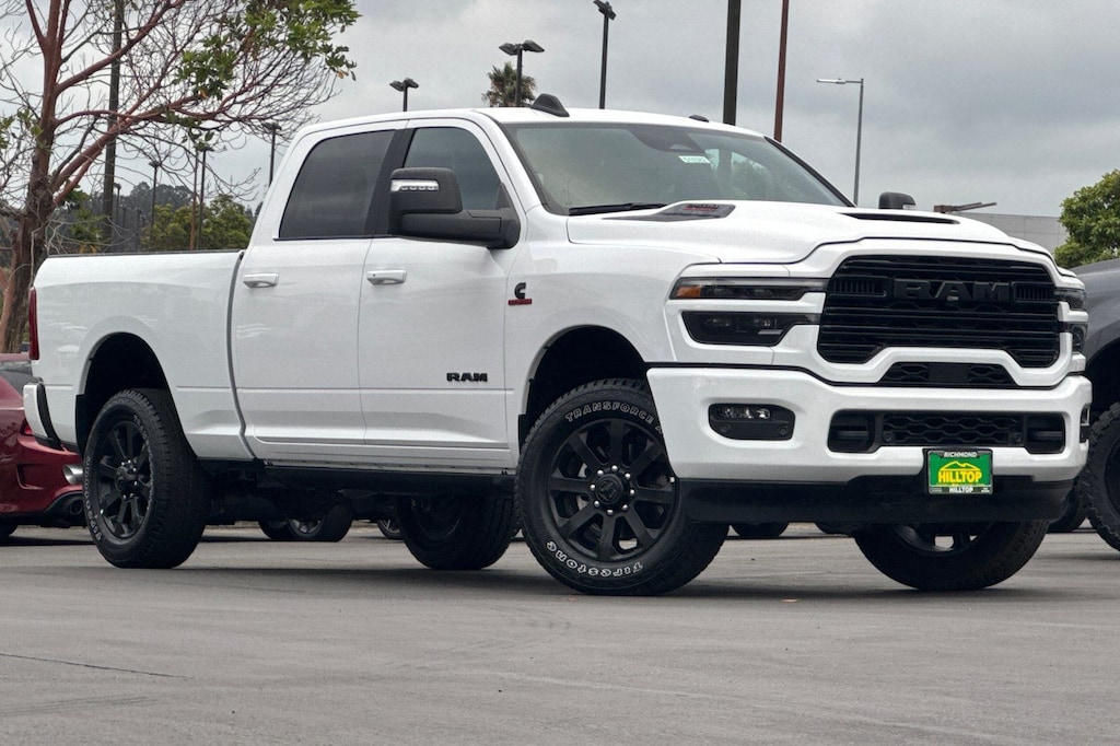 New 2026 Ram 2500 LARAMIE CREW CAB 4X4 6'4 BOX Pickup