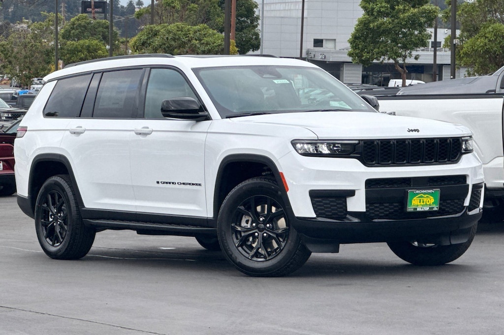 New 2025 Jeep Grand Cherokee L L ALTITUDE X 4X4 Sport Utility