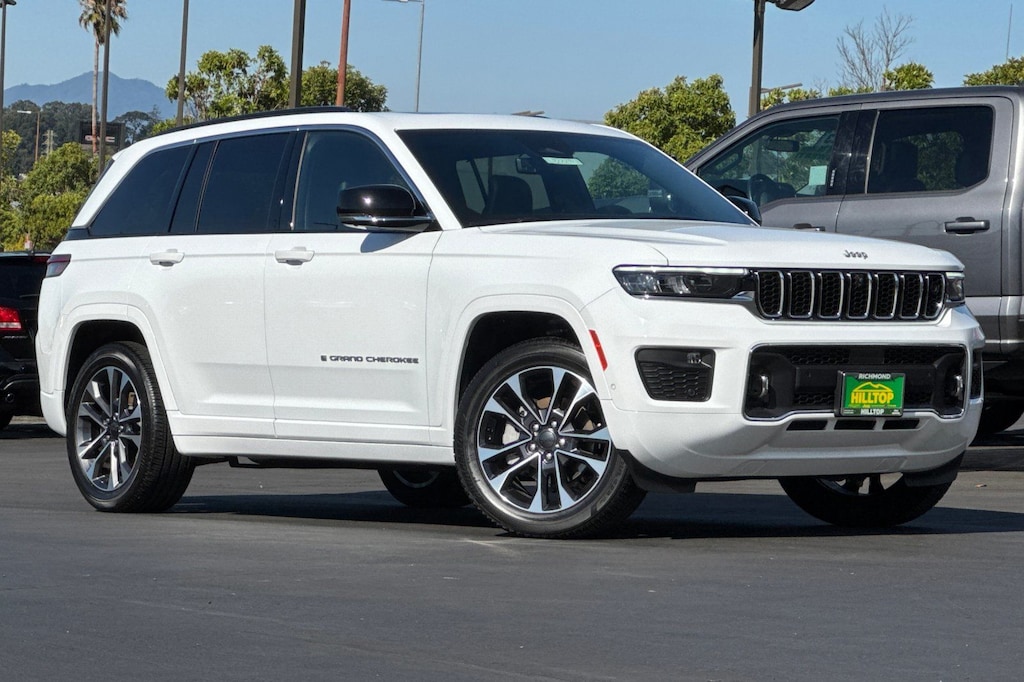 New 2025 Jeep Grand Cherokee OVERLAND 4X4 Sport Utility