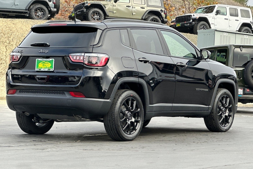 New 2026 Jeep Compass LATITUDE ALTITUDE 4X4 Sport Utility