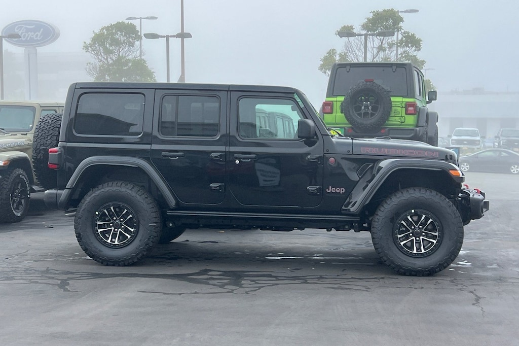 New 2026 Jeep Wrangler 4-DOOR RUBICON X Sport Utility
