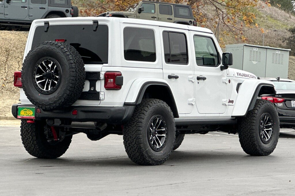 New 2026 Jeep Wrangler 4-DOOR RUBICON X Sport Utility