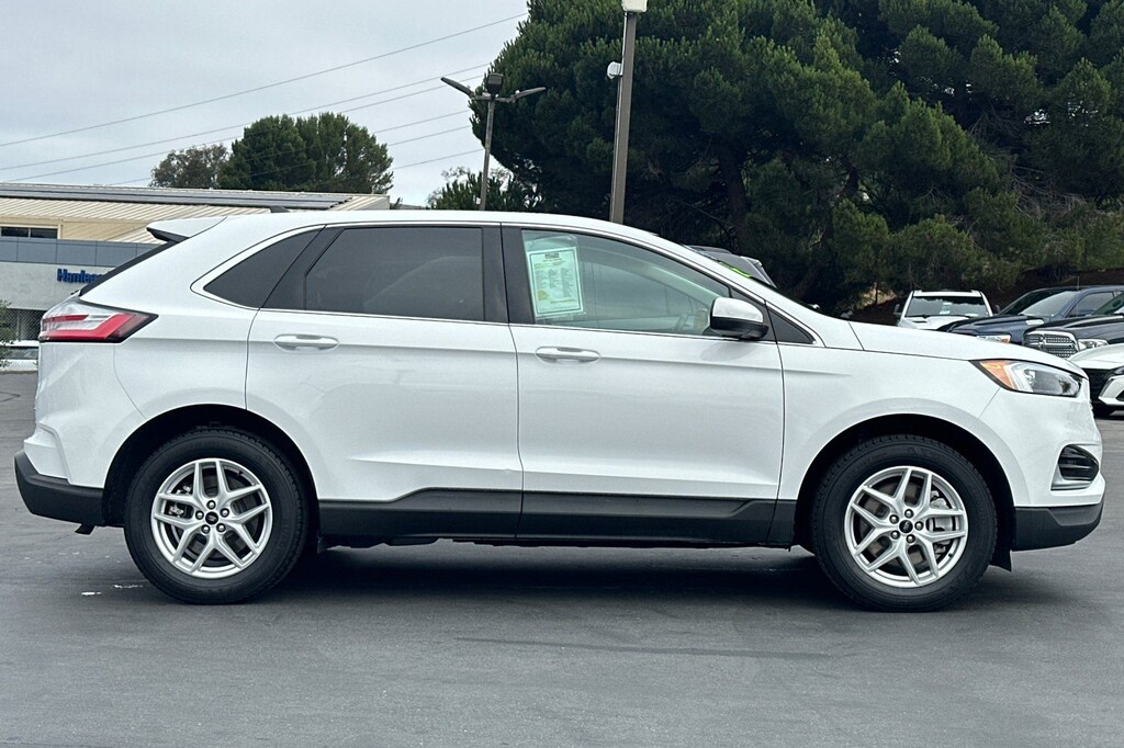 Certified 2024 Ford Edge SEL SUV