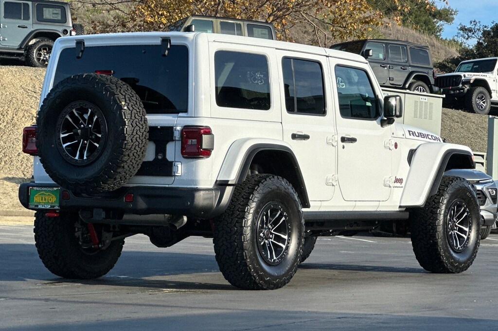 New 2026 Jeep Wrangler 4-DOOR RUBICON X Sport Utility