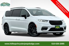 2026 Chrysler Pacifica SELECT Passenger Van