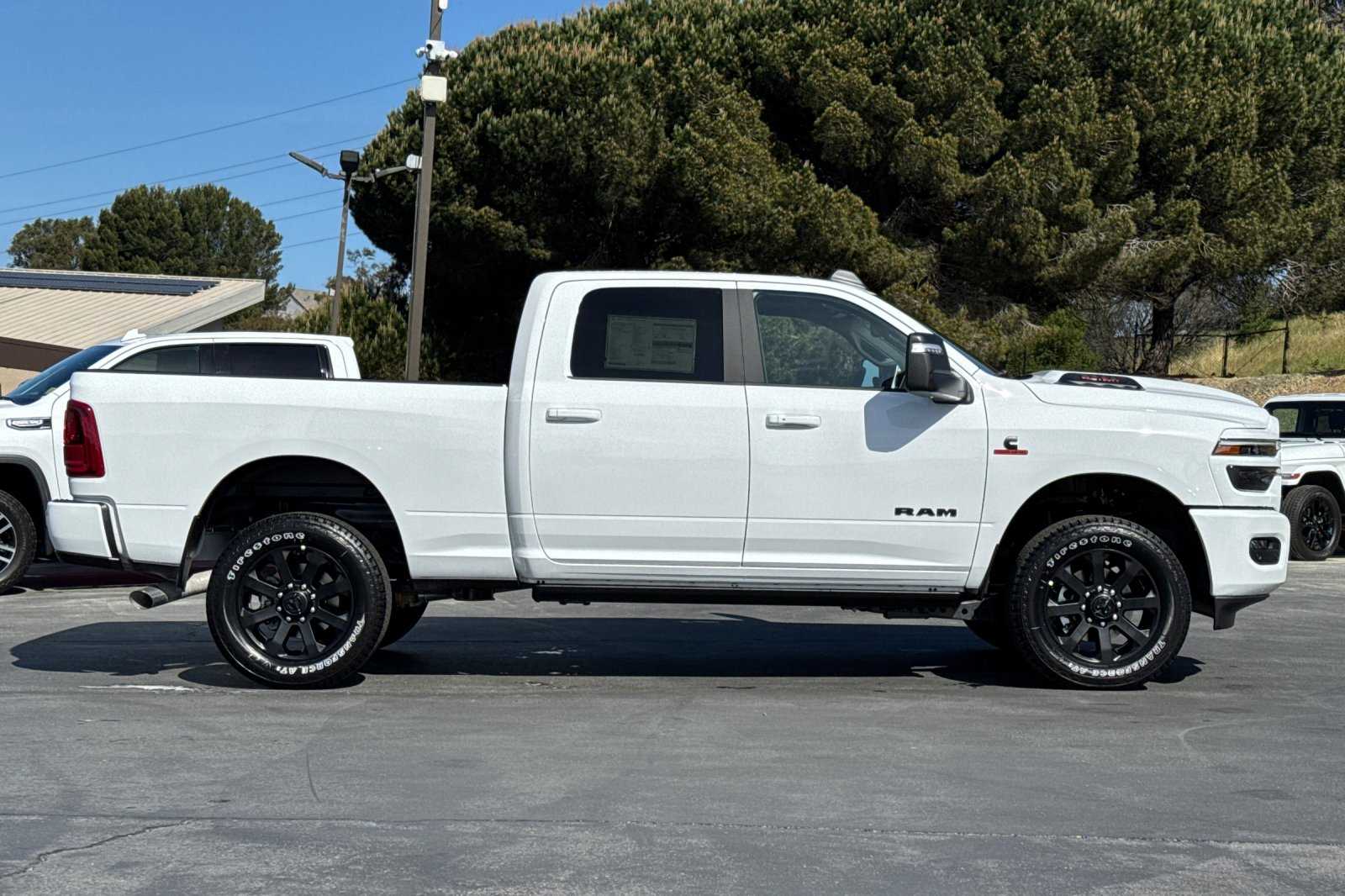 2025 Ram 2500 Laramie photo 4