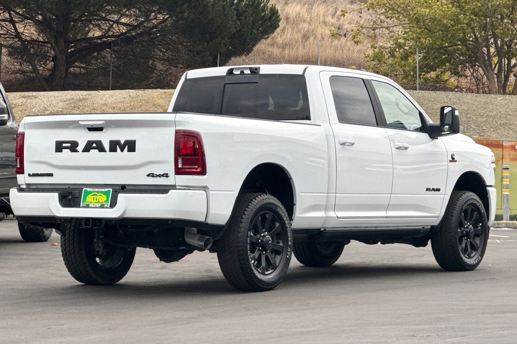 New 2026 Ram 2500 LARAMIE CREW CAB 4X4 6'4 BOX Pickup