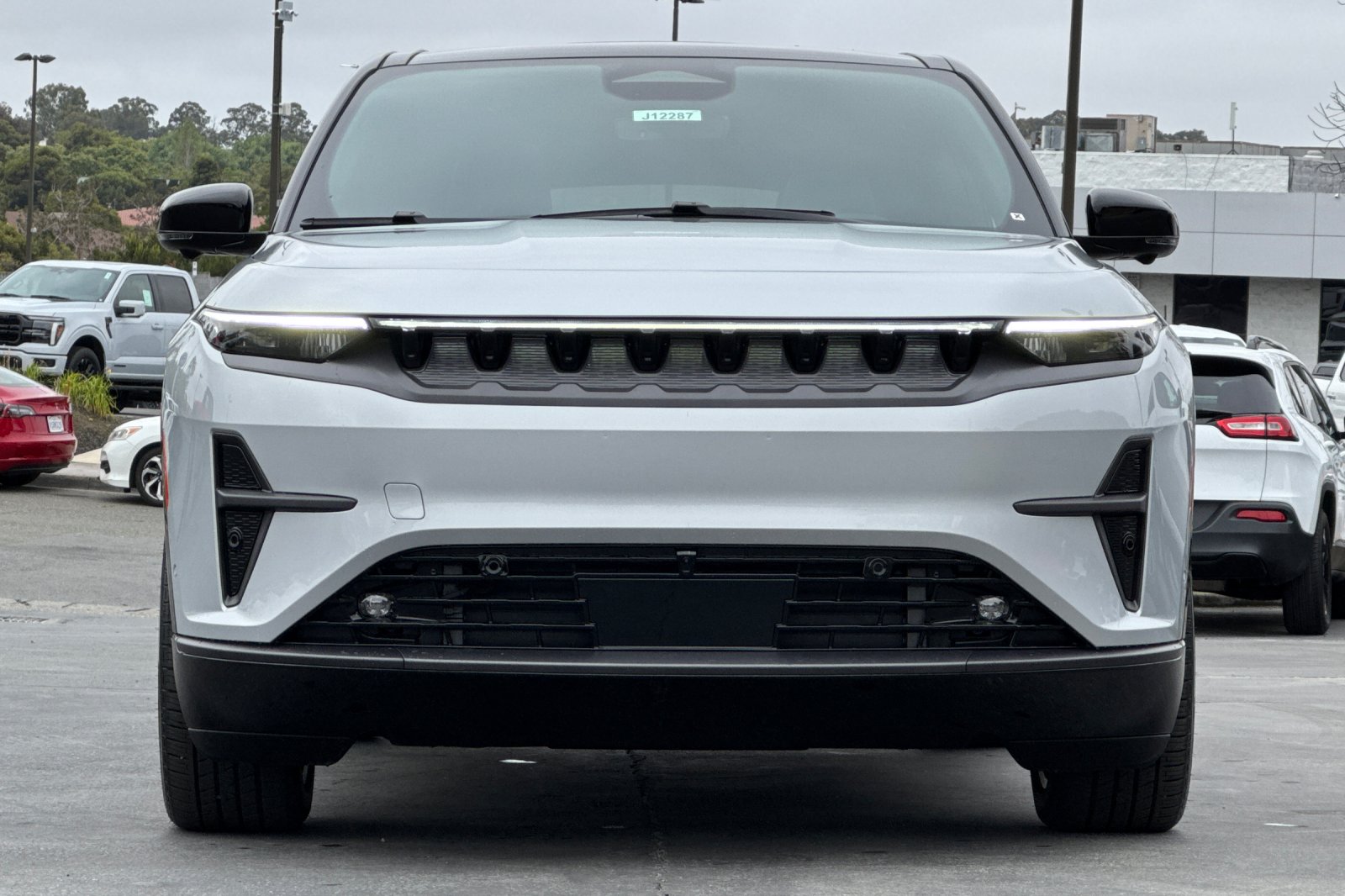 2025 Jeep Wagoneer S Limited photo 3