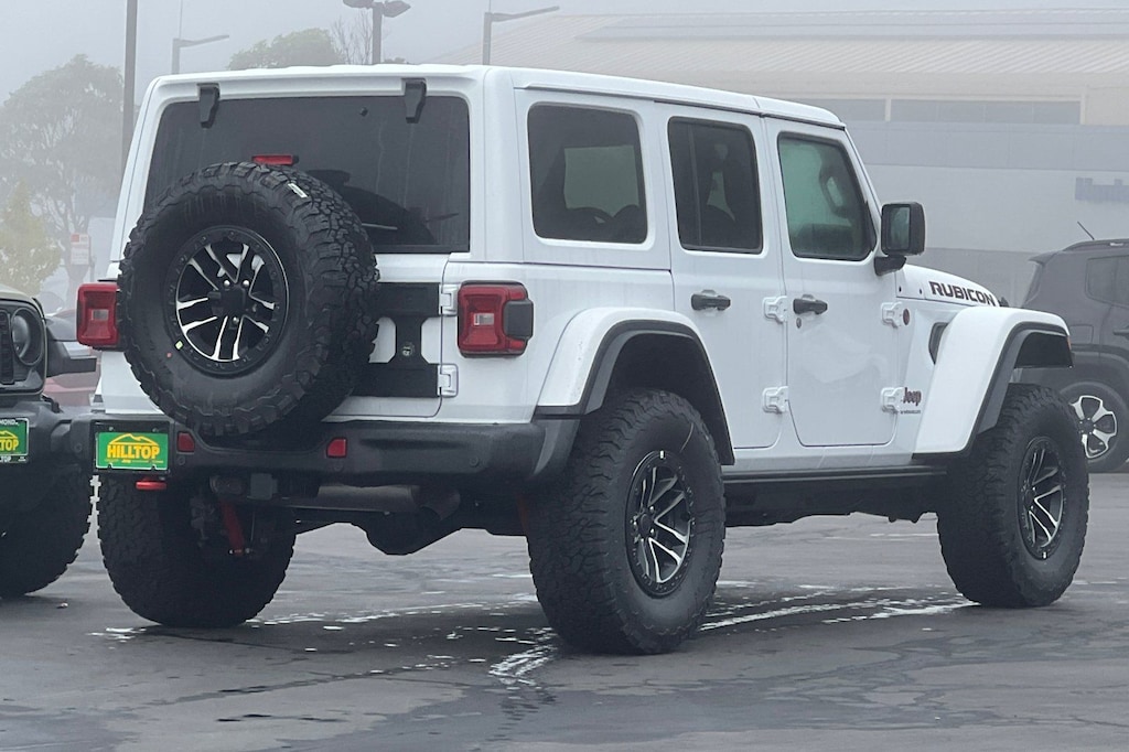 New 2026 Jeep Wrangler 4-DOOR RUBICON X Sport Utility