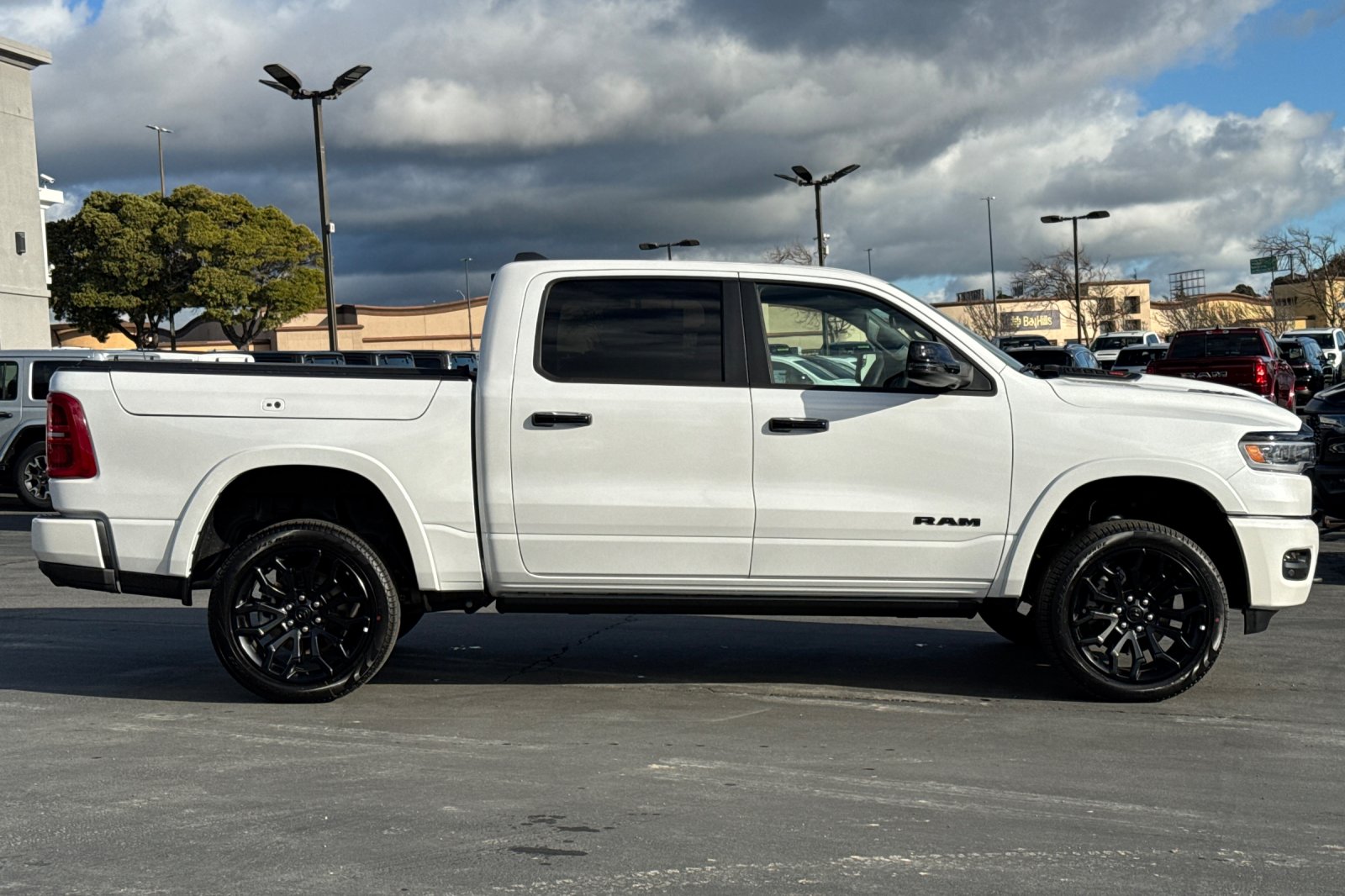 2025 Ram 1500 Limited photo 4