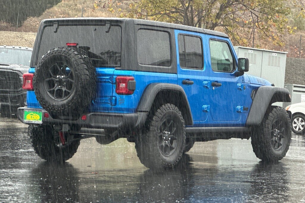 New 2026 Jeep Wrangler 4-DOOR WILLYS Sport Utility