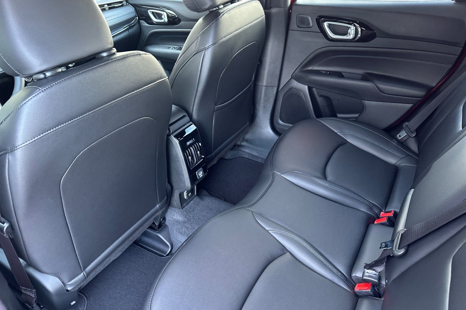 2026 Jeep Compass Limited Altitude - Photo 14