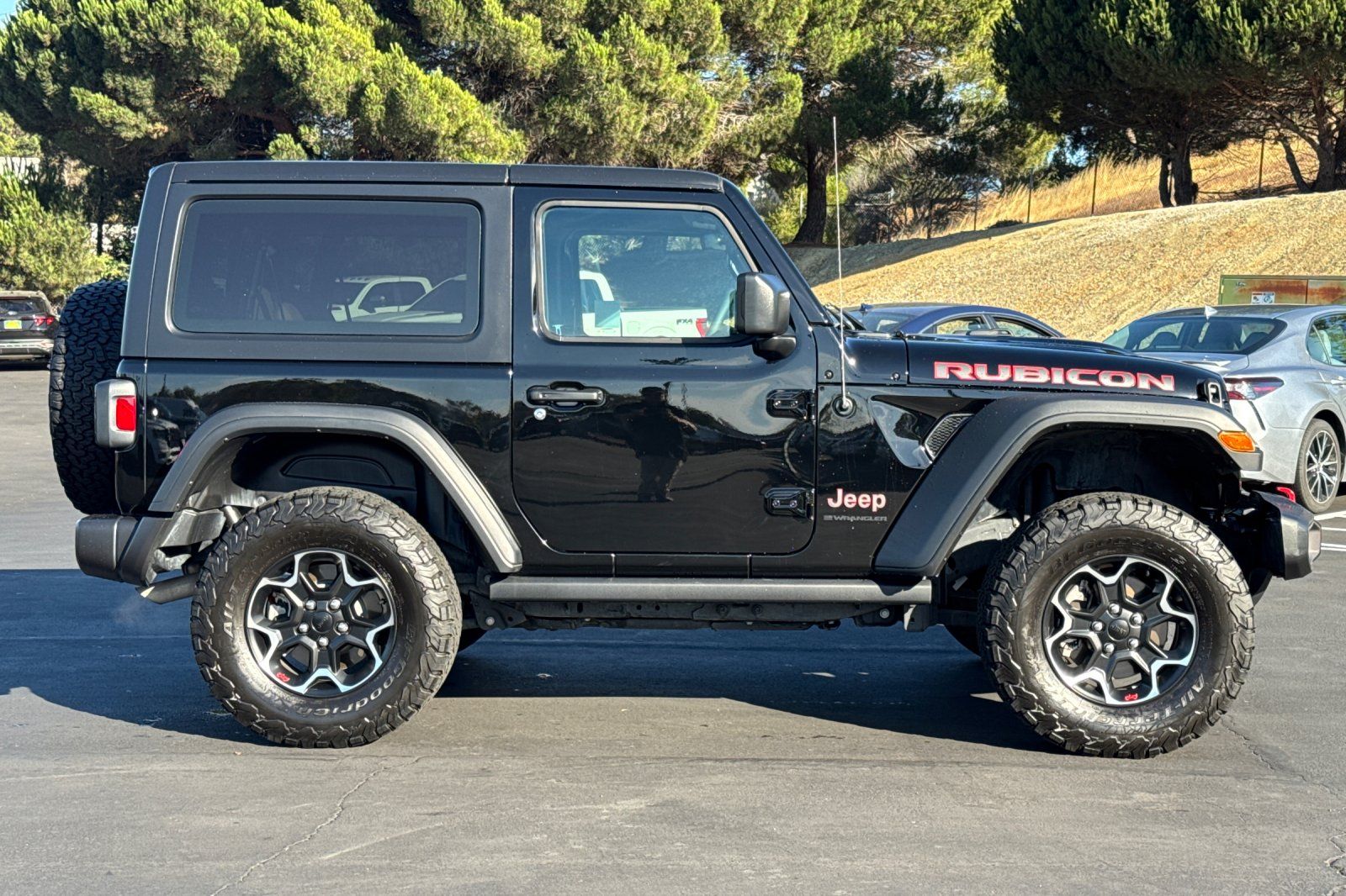 2023 Jeep Wrangler Rubicon photo 3