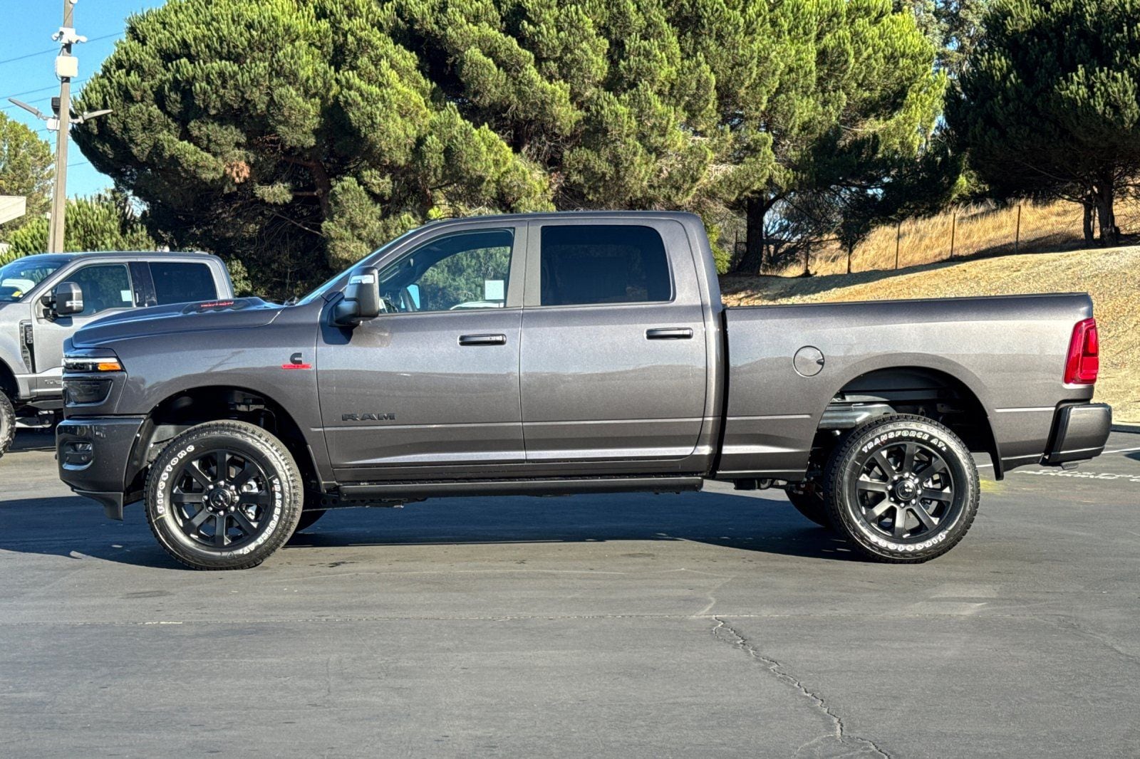 2026 RAM 2500 Laramie - Photo 8
