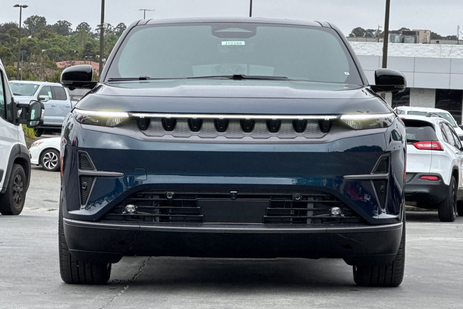 2025 Jeep Wagoneer S Launch Edition photo 3