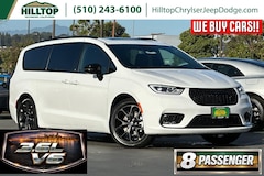 2026 Chrysler Pacifica SELECT Passenger Van
