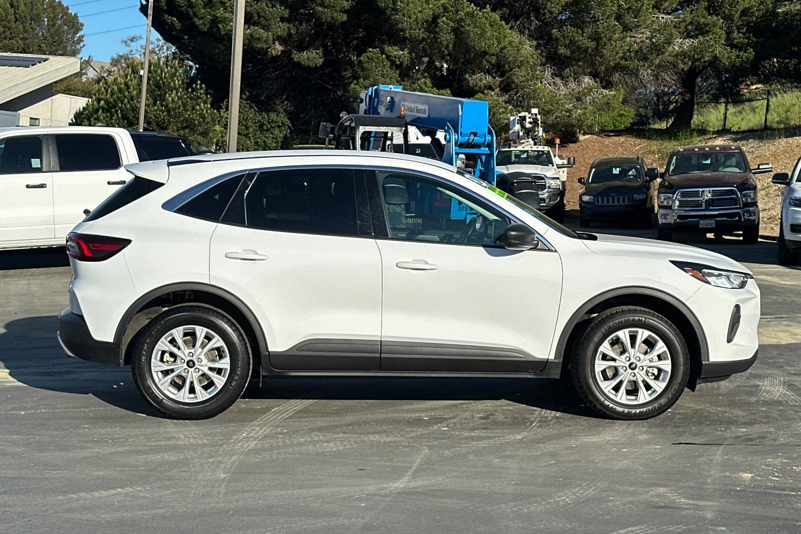 2024 Ford Escape Active photo 2