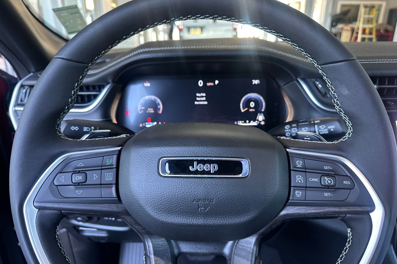 2025 Jeep Grand Cherokee Limited - Photo 28