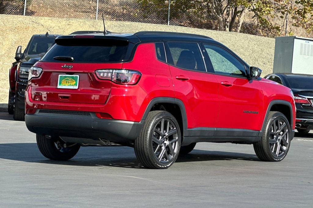 New 2026 Jeep Compass LIMITED ALTITUDE 4X4 Sport Utility