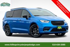 2026 Chrysler Pacifica SELECT Passenger Van