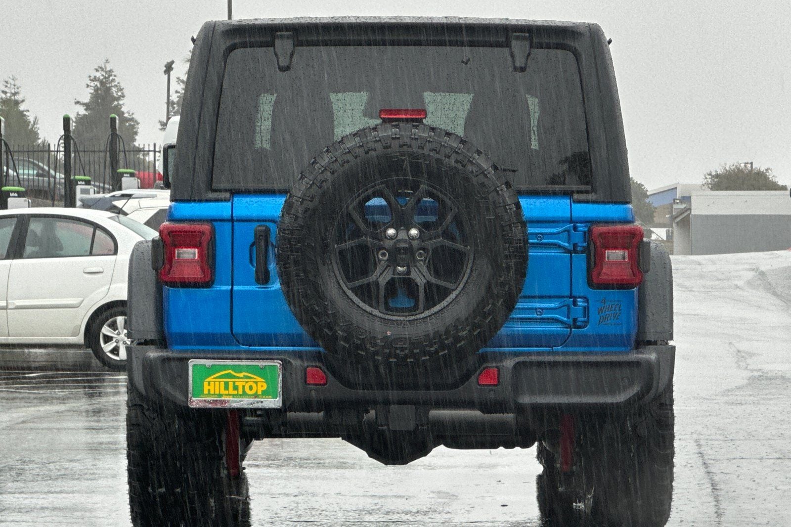 2026 Jeep Wrangler 4-Door Willys - Photo 6