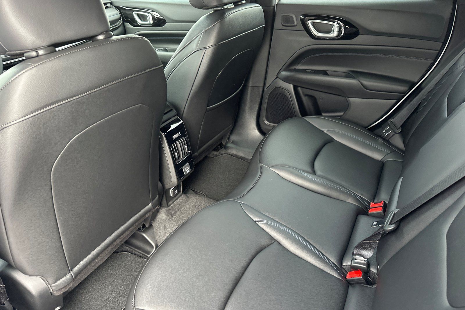 2026 Jeep Compass Limited Altitude - Photo 14