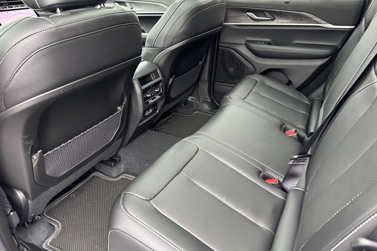2025 Jeep Grand Cherokee Limited - Photo 14